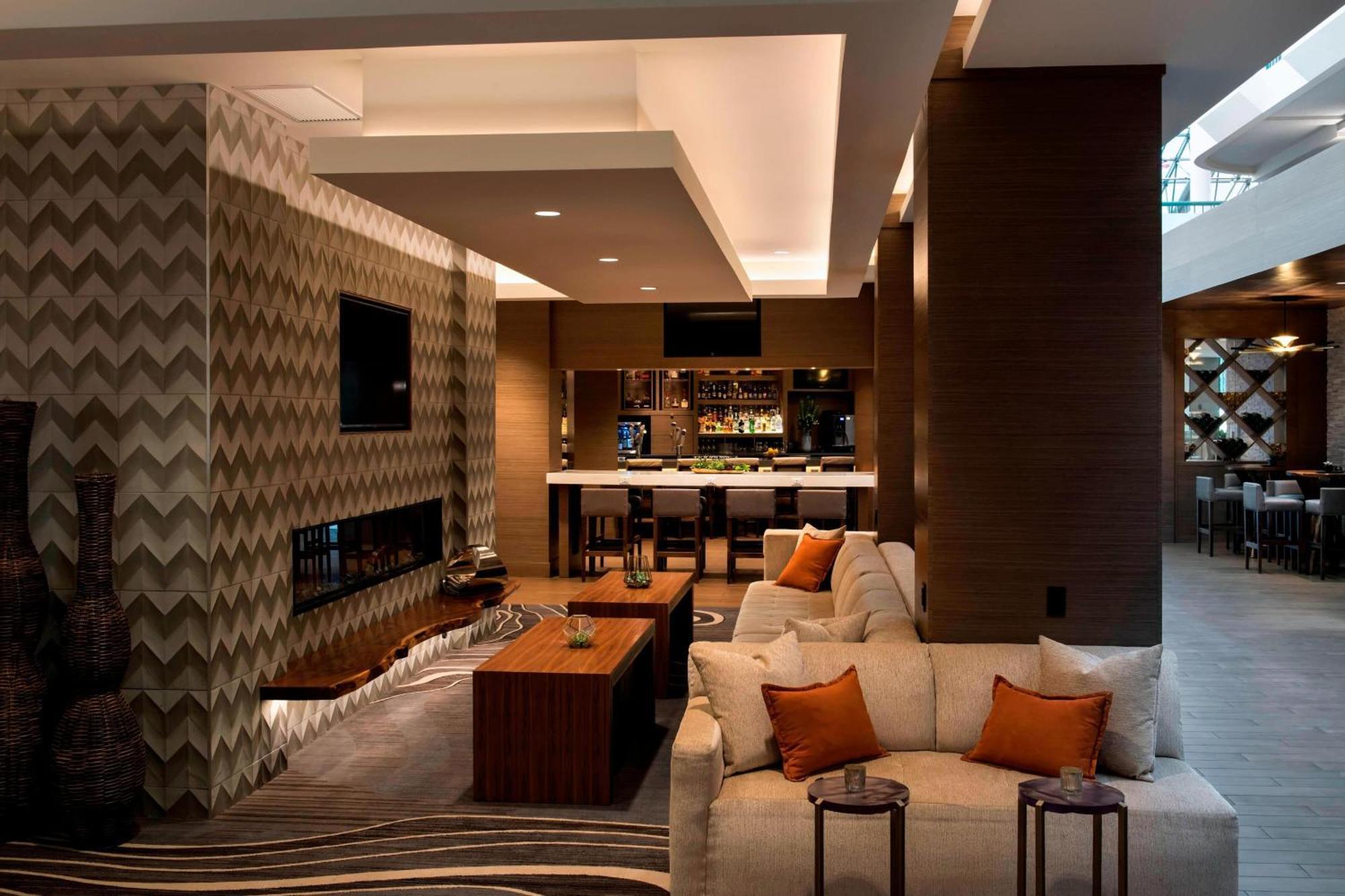Marriott Melville Long Island Екстериор снимка