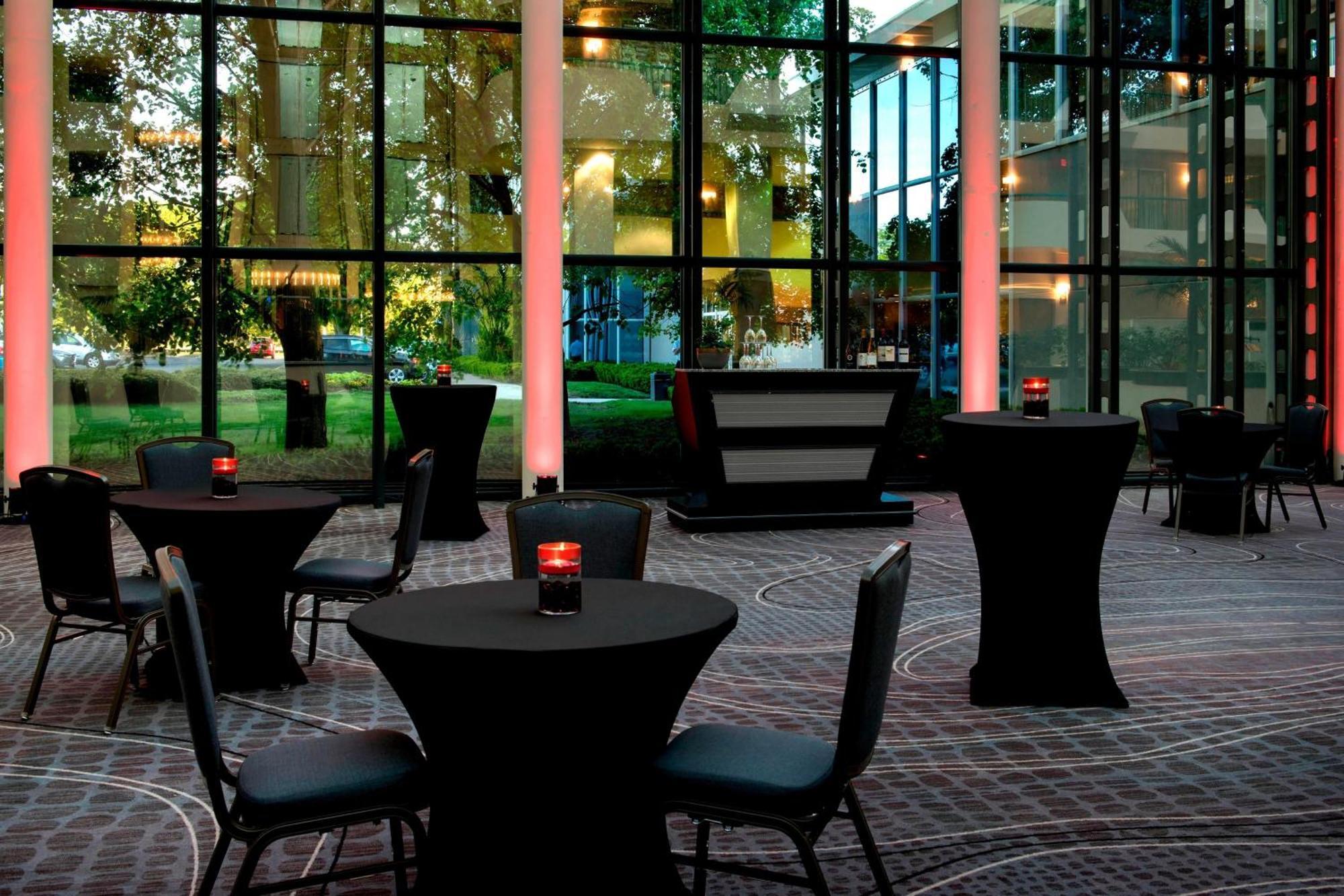 Marriott Melville Long Island Екстериор снимка