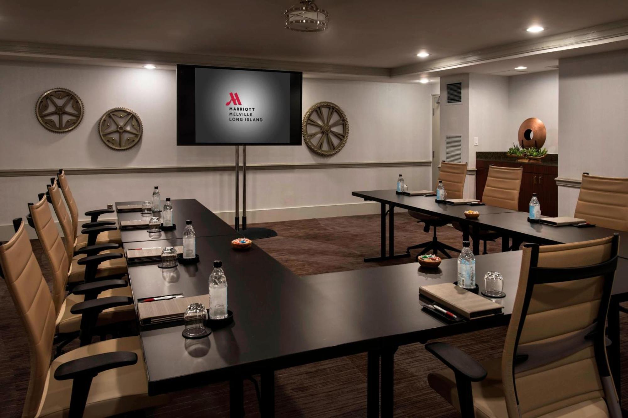 Marriott Melville Long Island Екстериор снимка